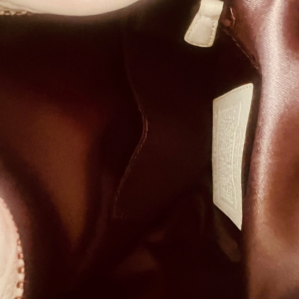 COACH Bucket Bag - Picture 7 of 8